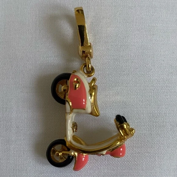 Juicy Couture Dolce Vita Scooter Charm - Picture 4 of 6